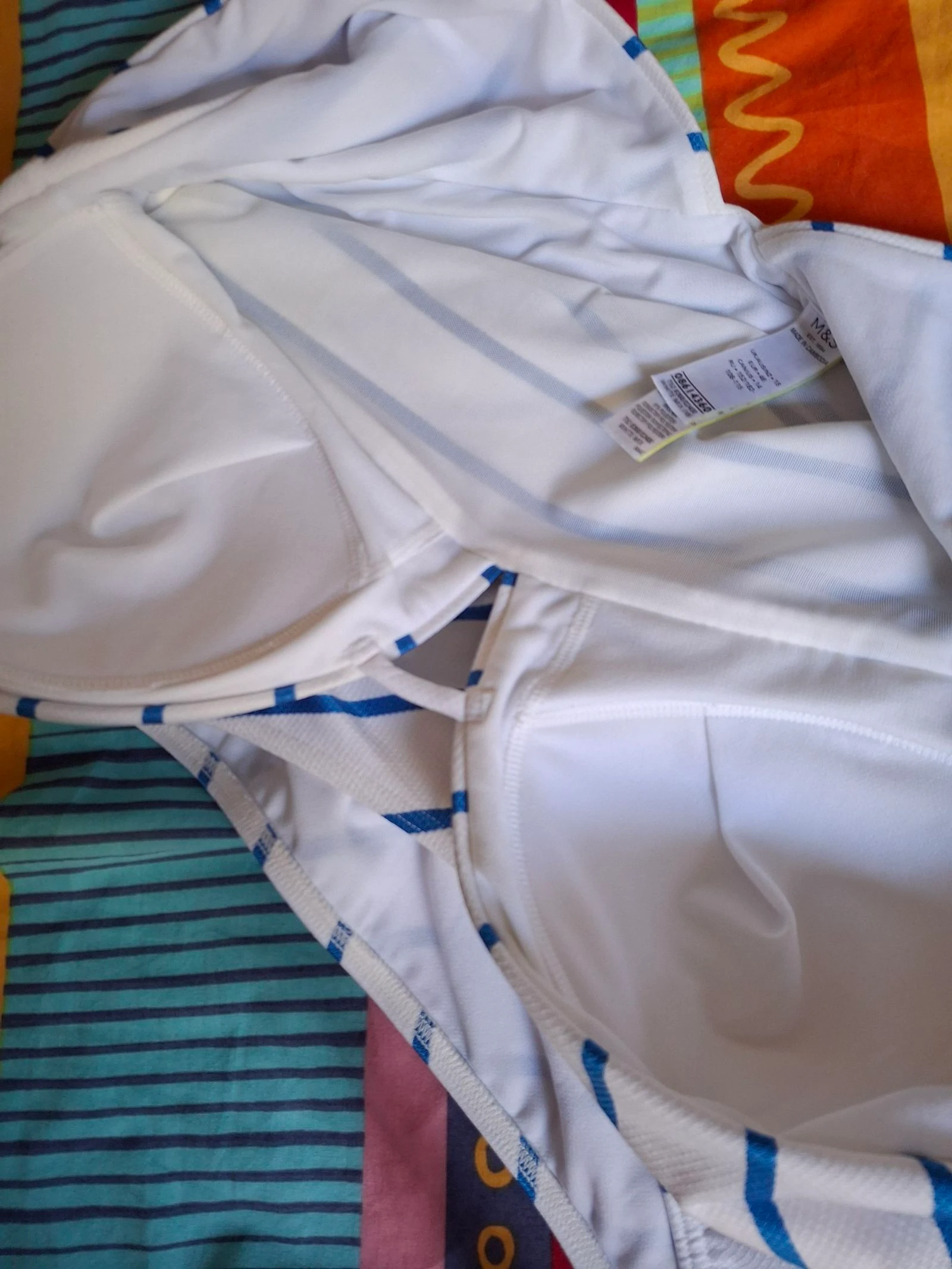 Malllot de bain 1 piece taille 46 esprit marinière  – photo 6